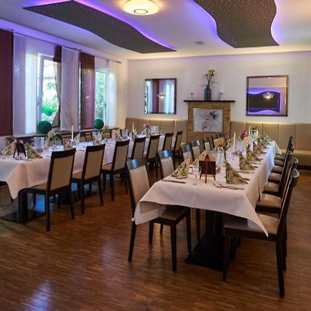 Biblis Hotel Restaurant Lindenhof מראה חיצוני תמונה